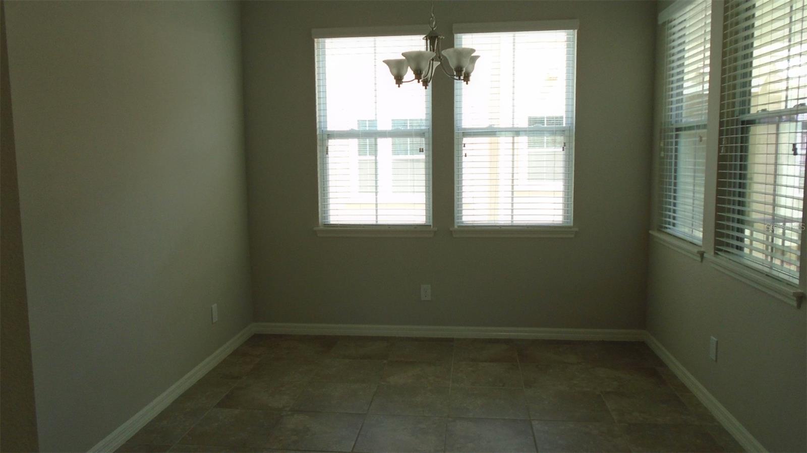 ENCLAVE AT ALTAMONTE - A REP - Residential Lease