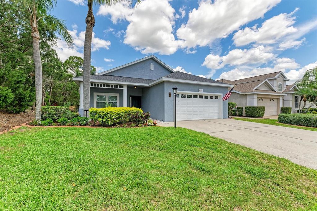 Photo of 6322 Tupelo Trail, Lakewood Ranch, FL 34202 (MLS # A4654163)