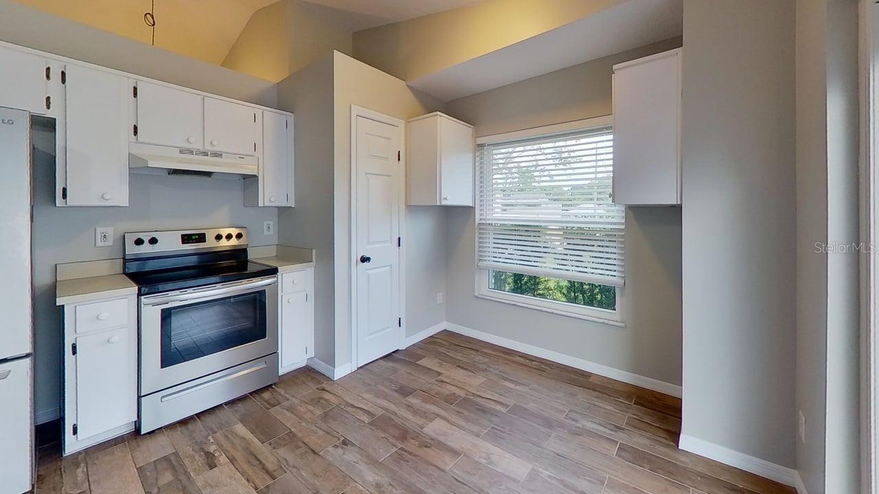 HANDSONHURST PARK - Residential