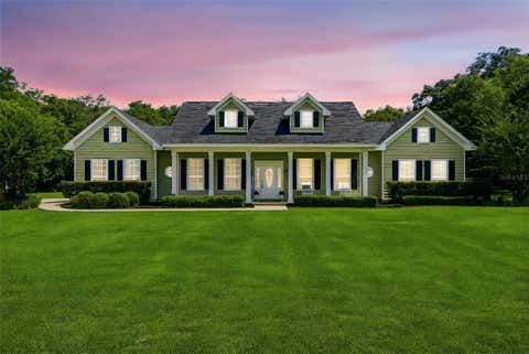 Photo of 2145 Sun Valley Lane, Deland, FL 32720 (MLS # V4949408)
