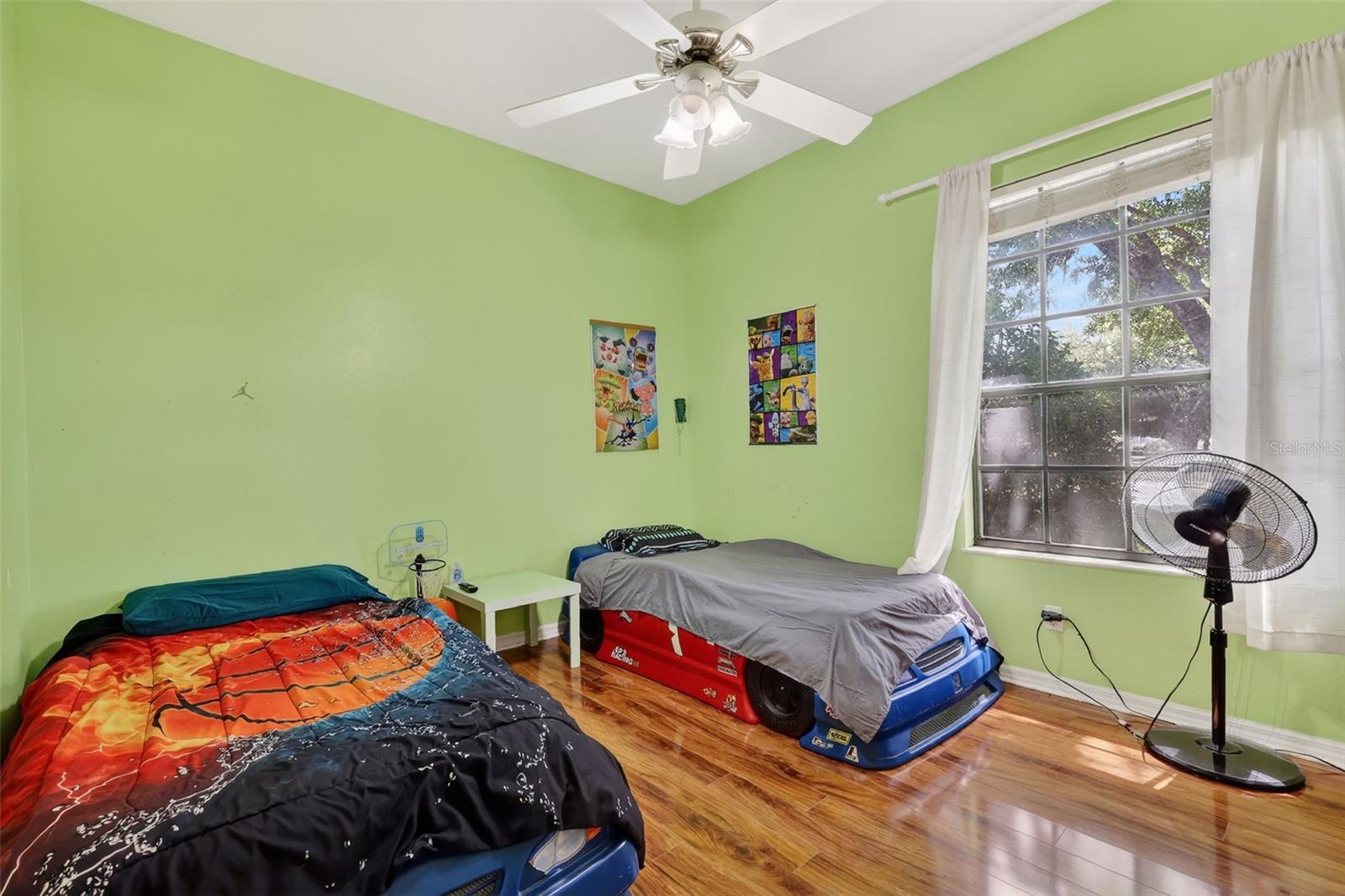 LAKE CRESCENT HILLS SUB - Residential