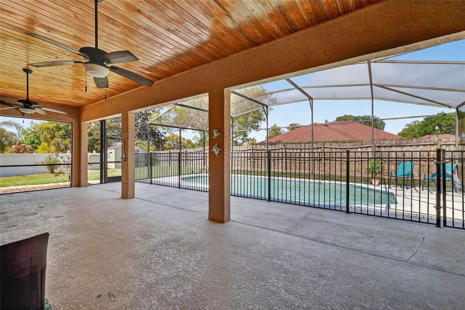 LAKE CRESCENT HILLS SUB - Residential