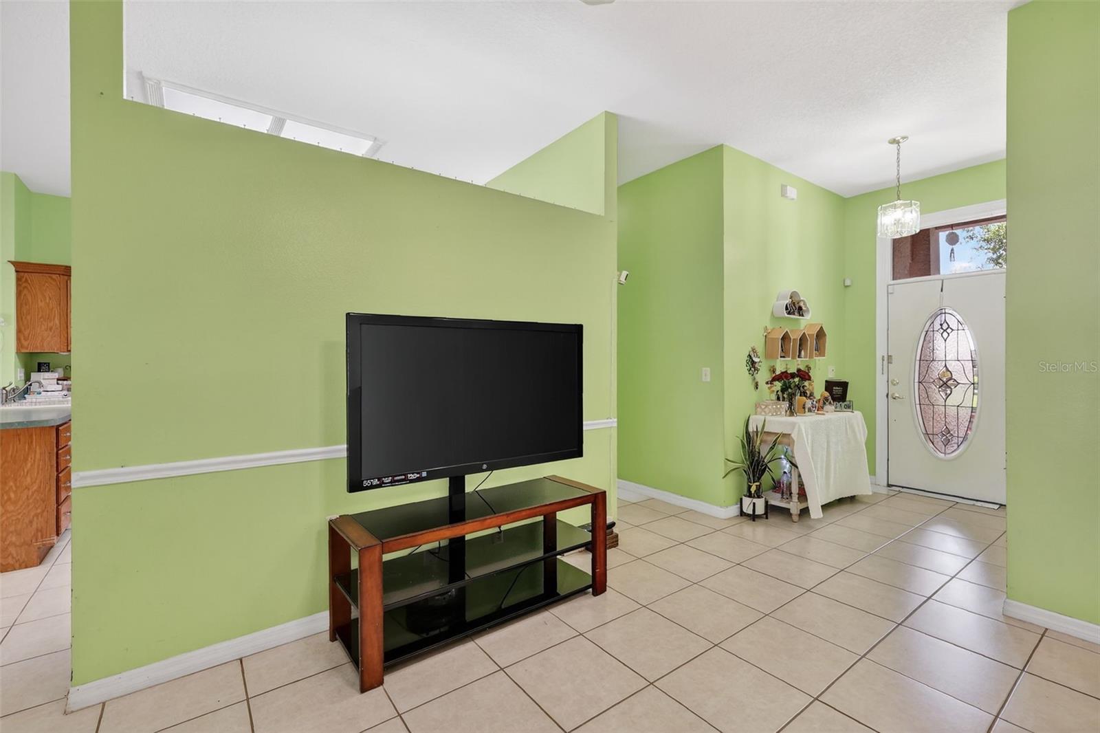 LAKE CRESCENT HILLS SUB - Residential