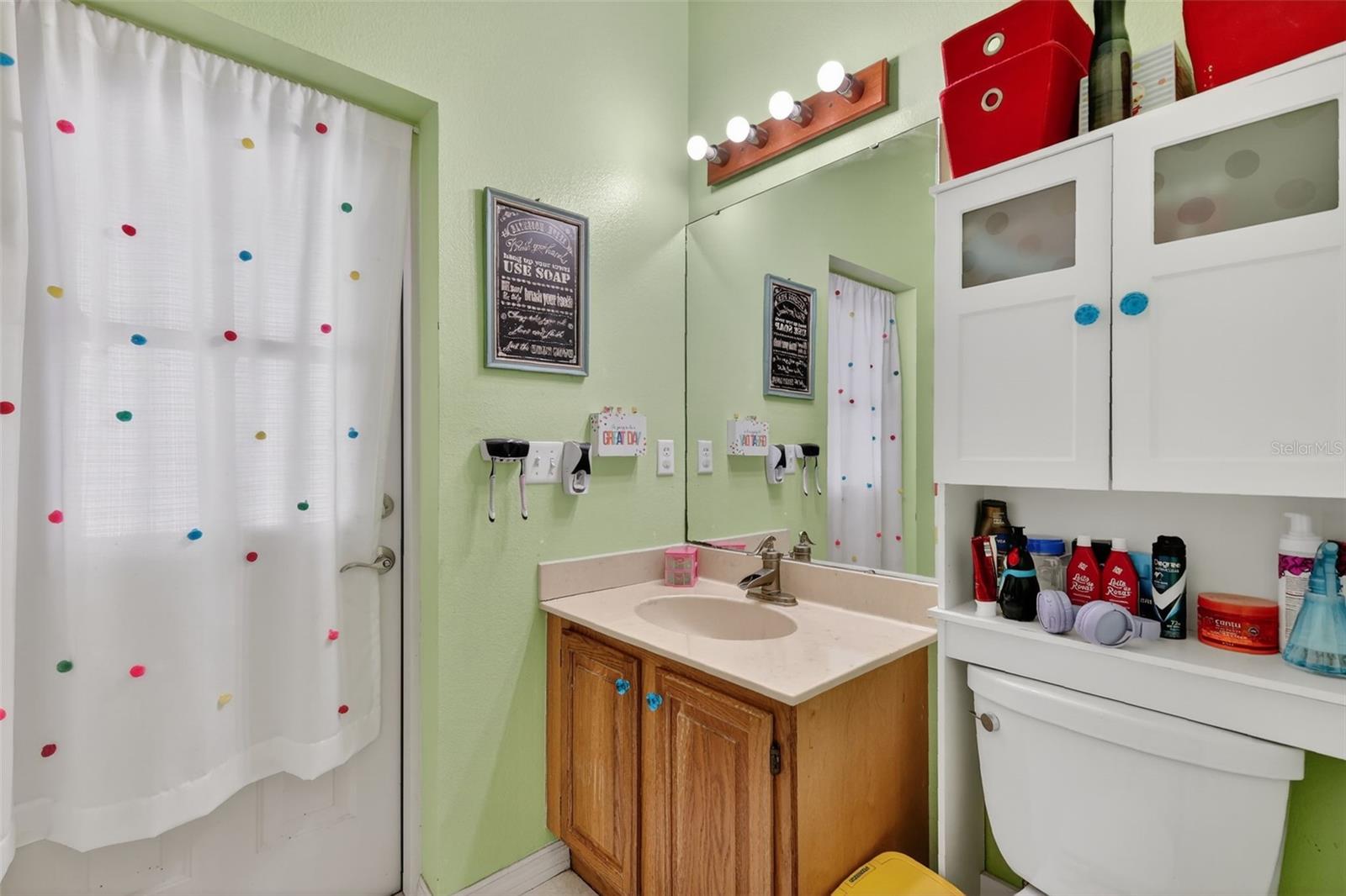 LAKE CRESCENT HILLS SUB - Residential