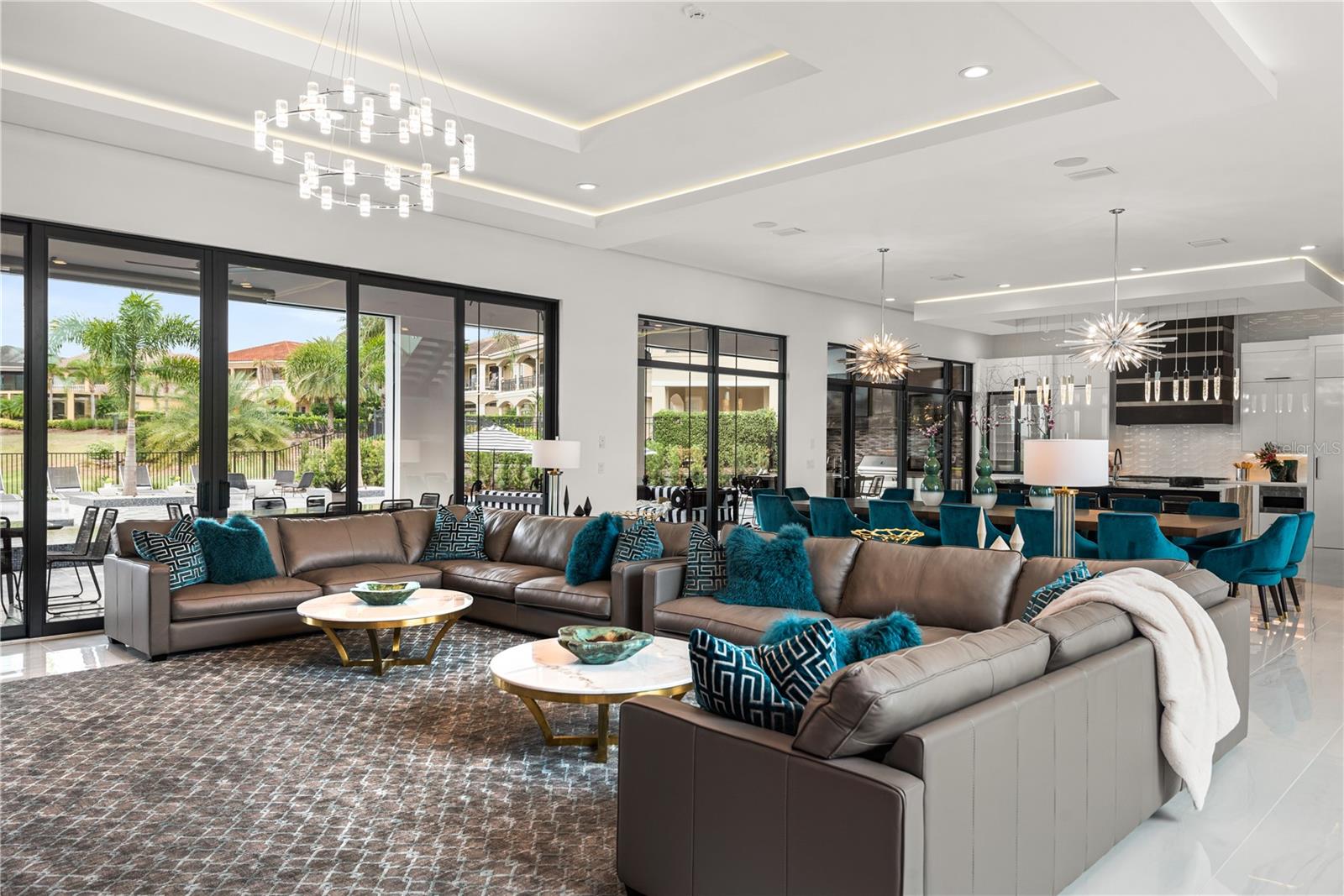 REUNION WEST VLGS NORTH - Residential