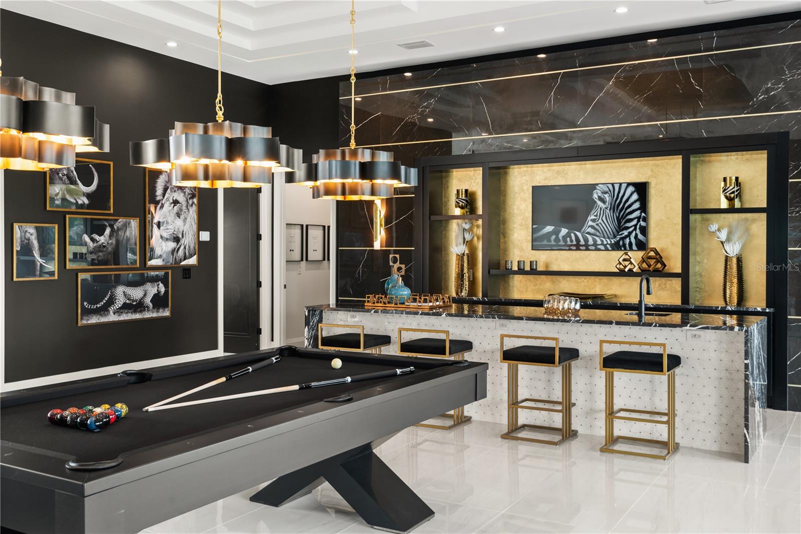 REUNION WEST VLGS NORTH - Residential