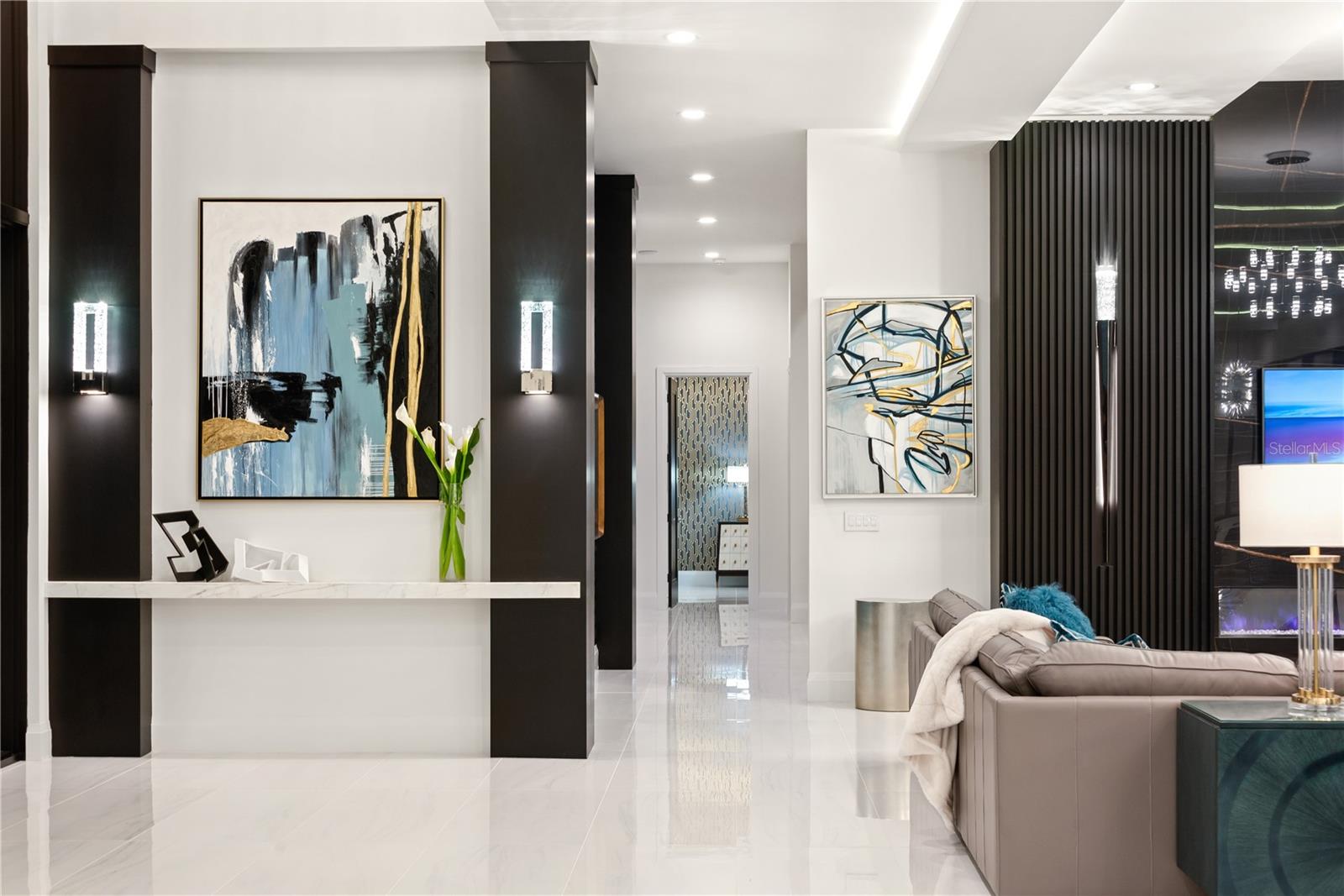 REUNION WEST VLGS NORTH - Residential