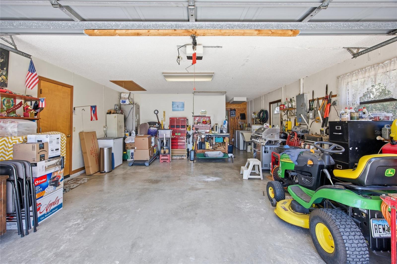 INVERNESS HIGHLANDS WEST ADD 01 - Residential