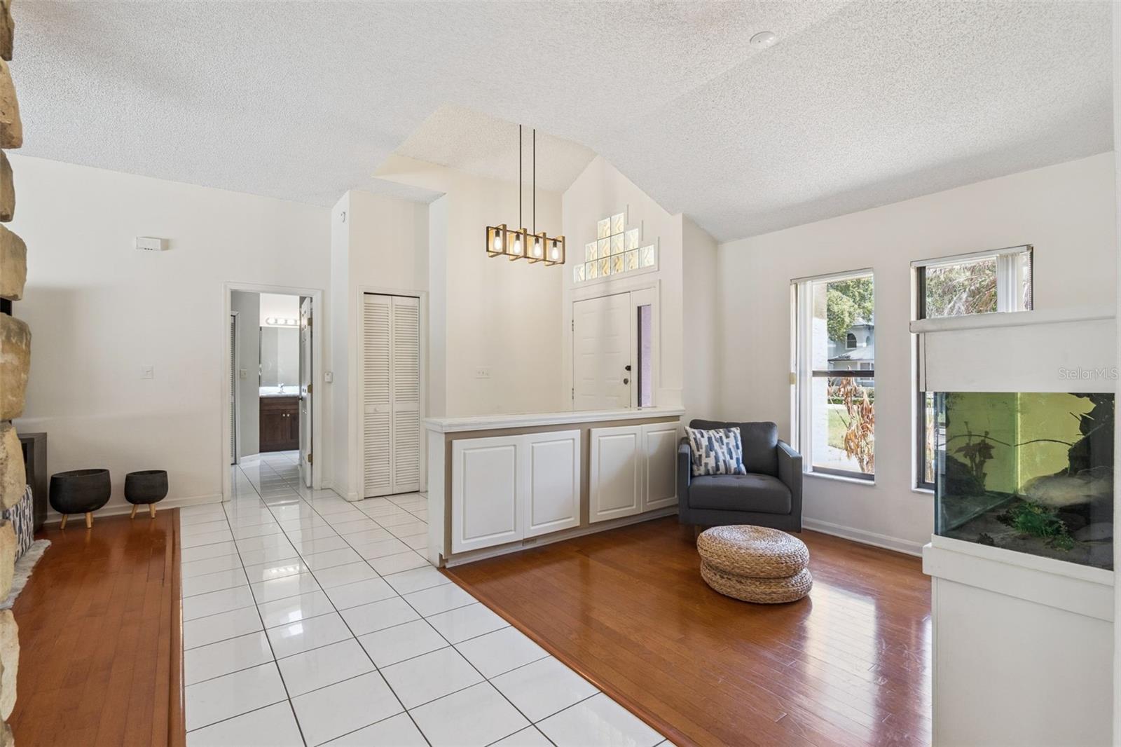 DEER LAKE RUN - Residential