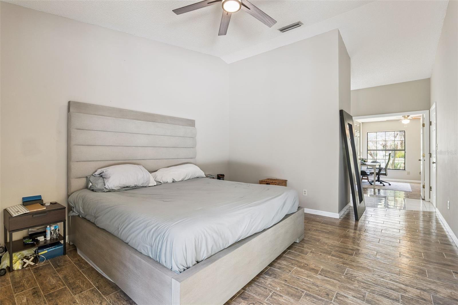 DEER LAKE RUN - Residential