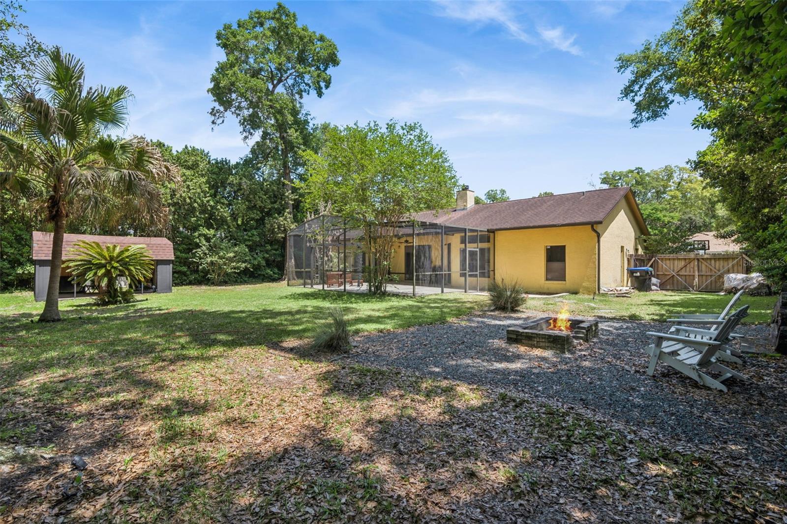 1462 DEER LAKE CIRCLE