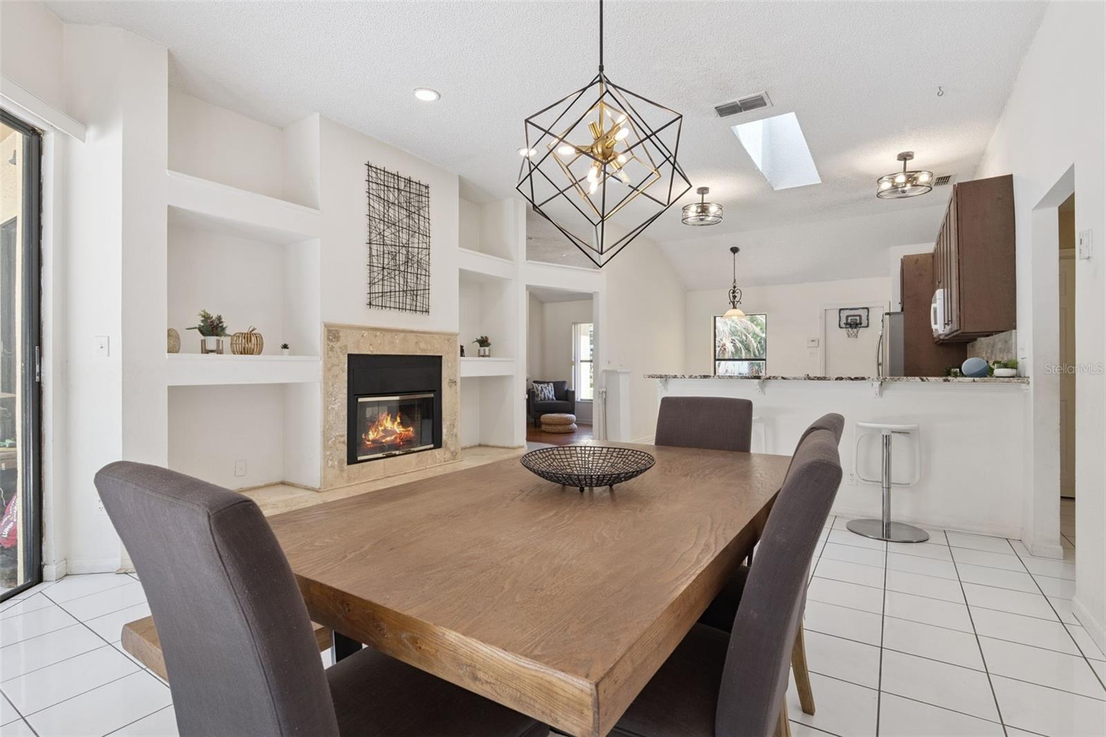 DEER LAKE RUN - Residential