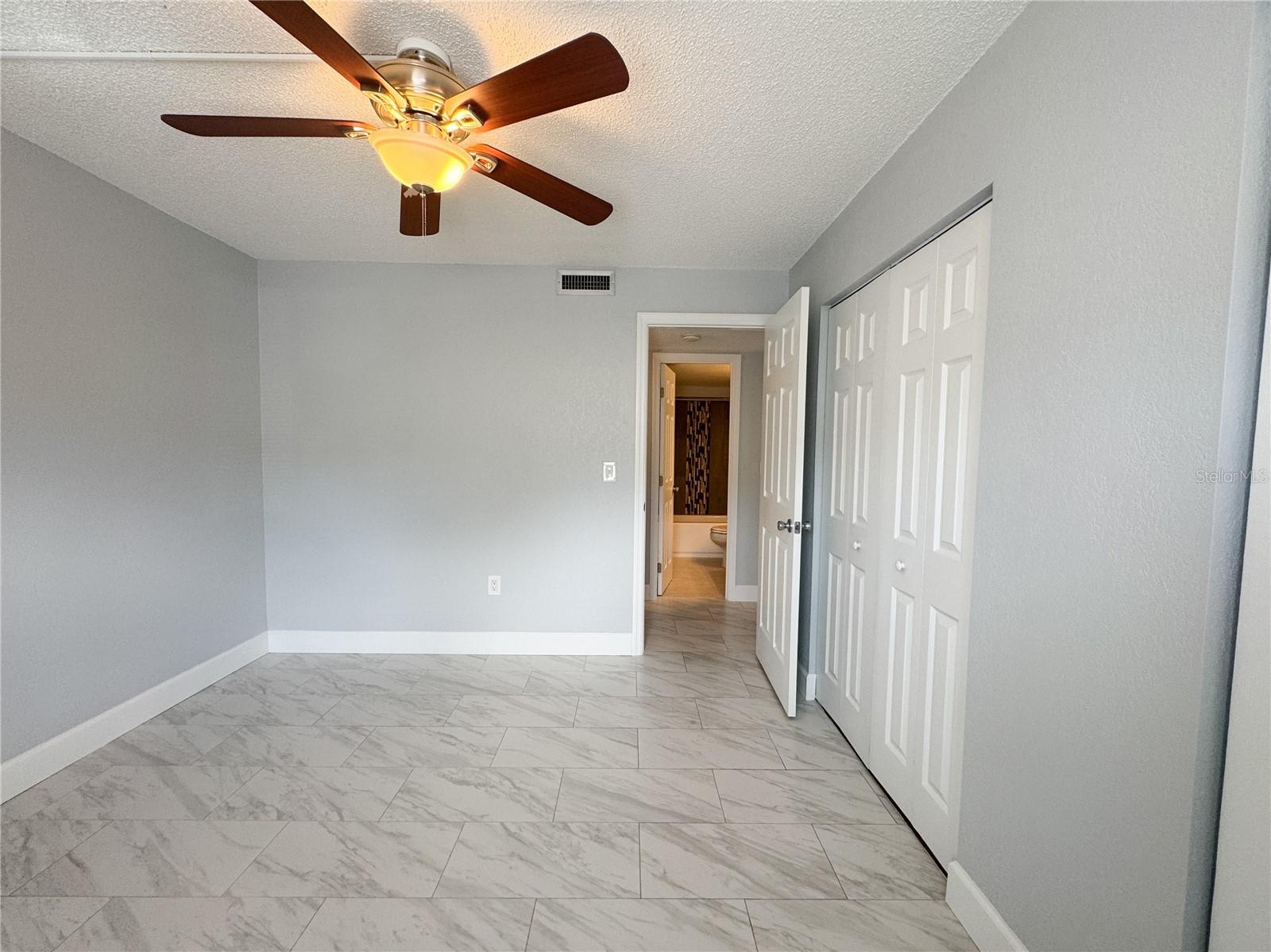 PEPPERTREE LAKE CONDO - Residential Lease