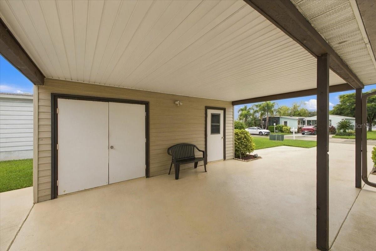 4 MEADOWLARK CIRCLE