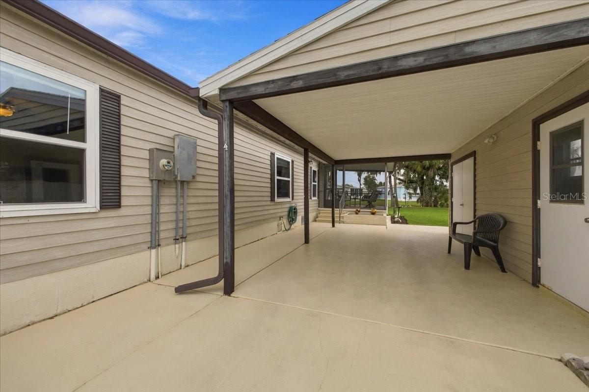 4 MEADOWLARK CIRCLE
