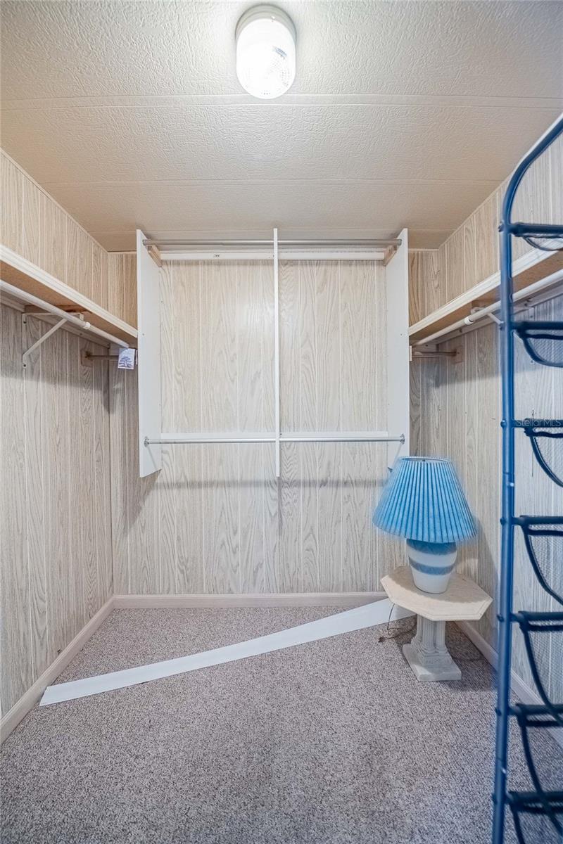 BETMAR ACRES - Residential