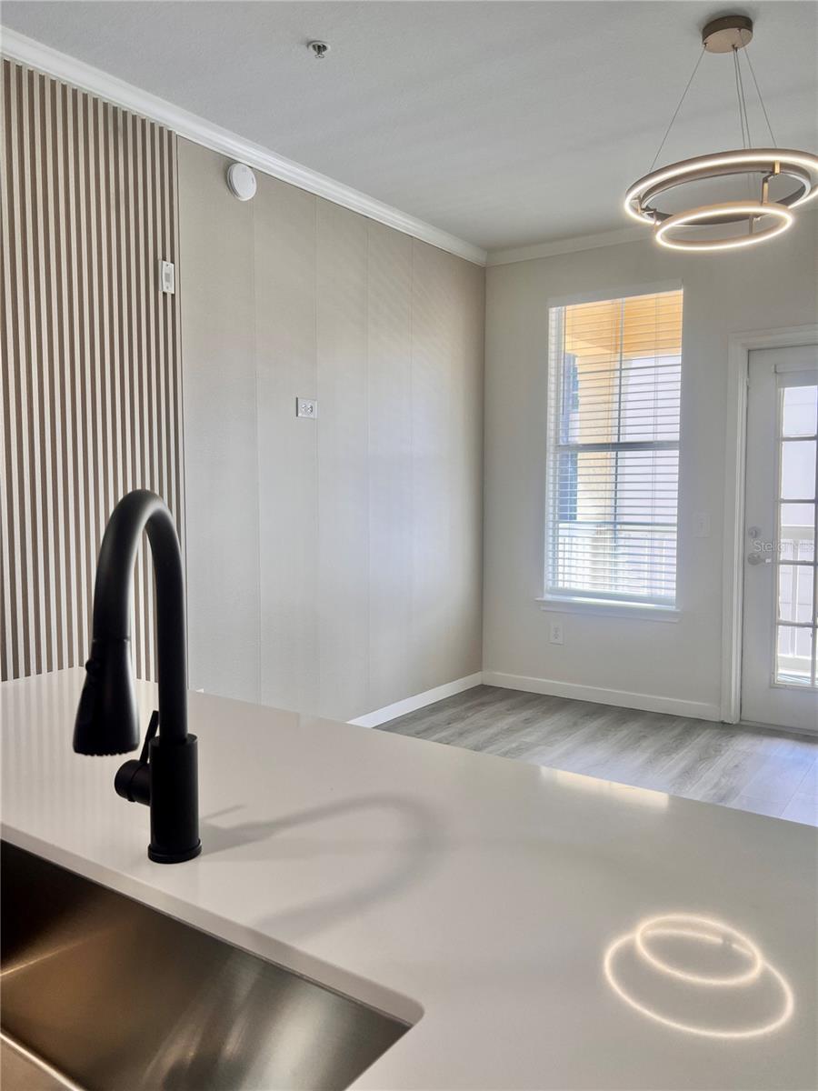 860 N ORANGE AVENUE 417