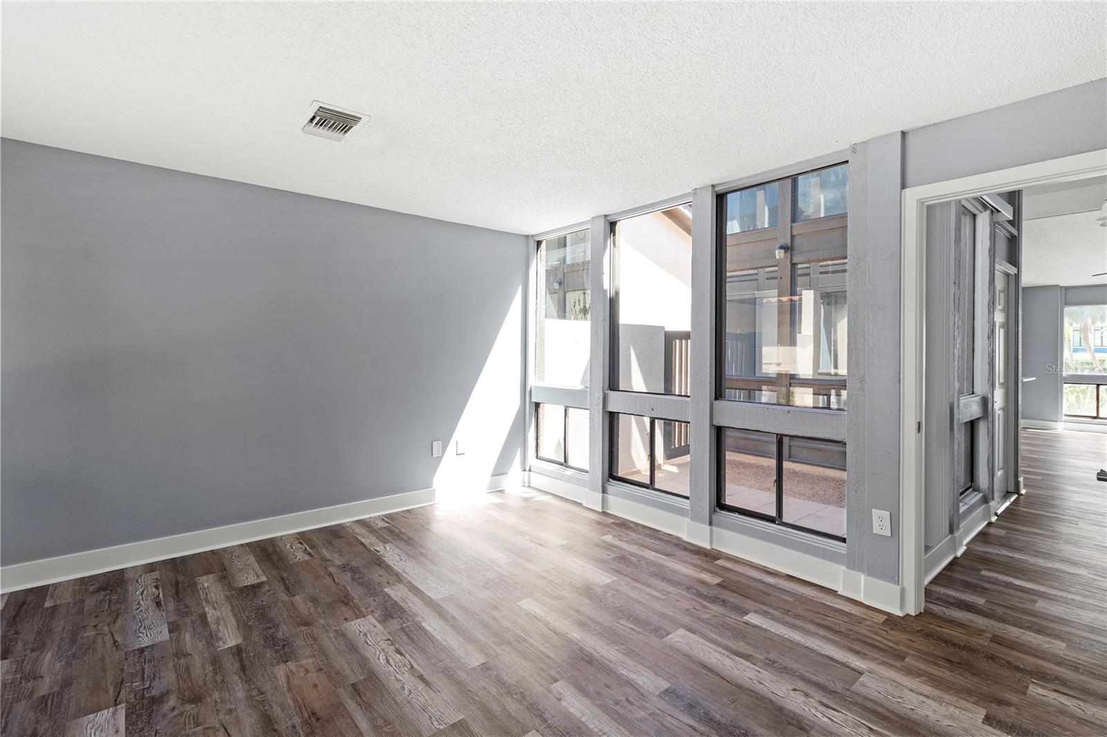 EMBASSY VILLAS - Residential