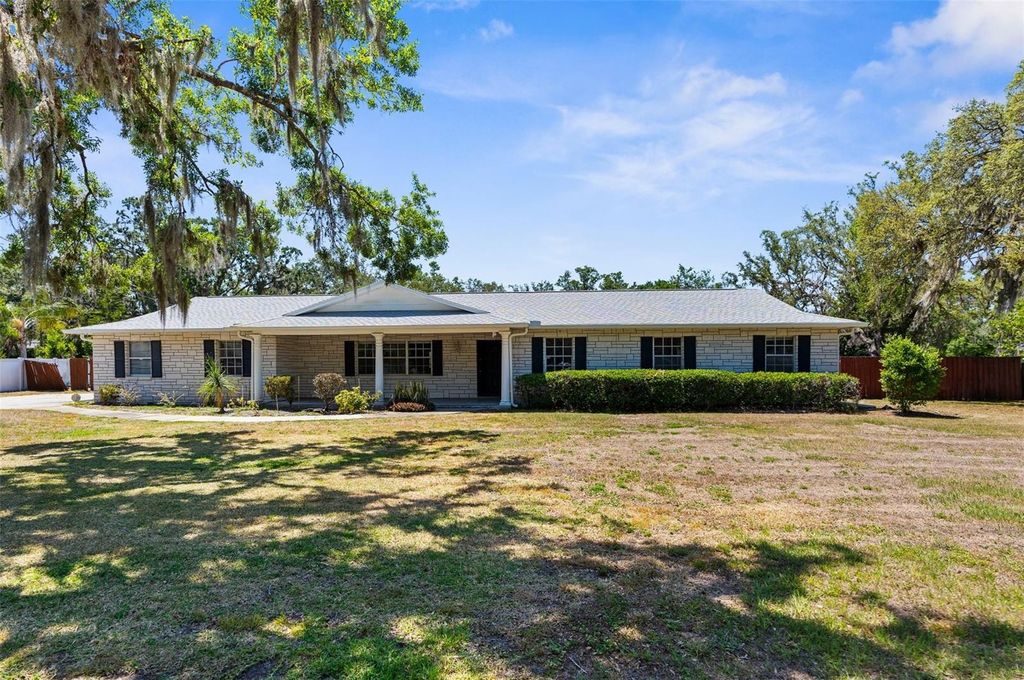 Photo of 11205 Tralee Drive, Riverview, FL 33569 (MLS # TB8381237)