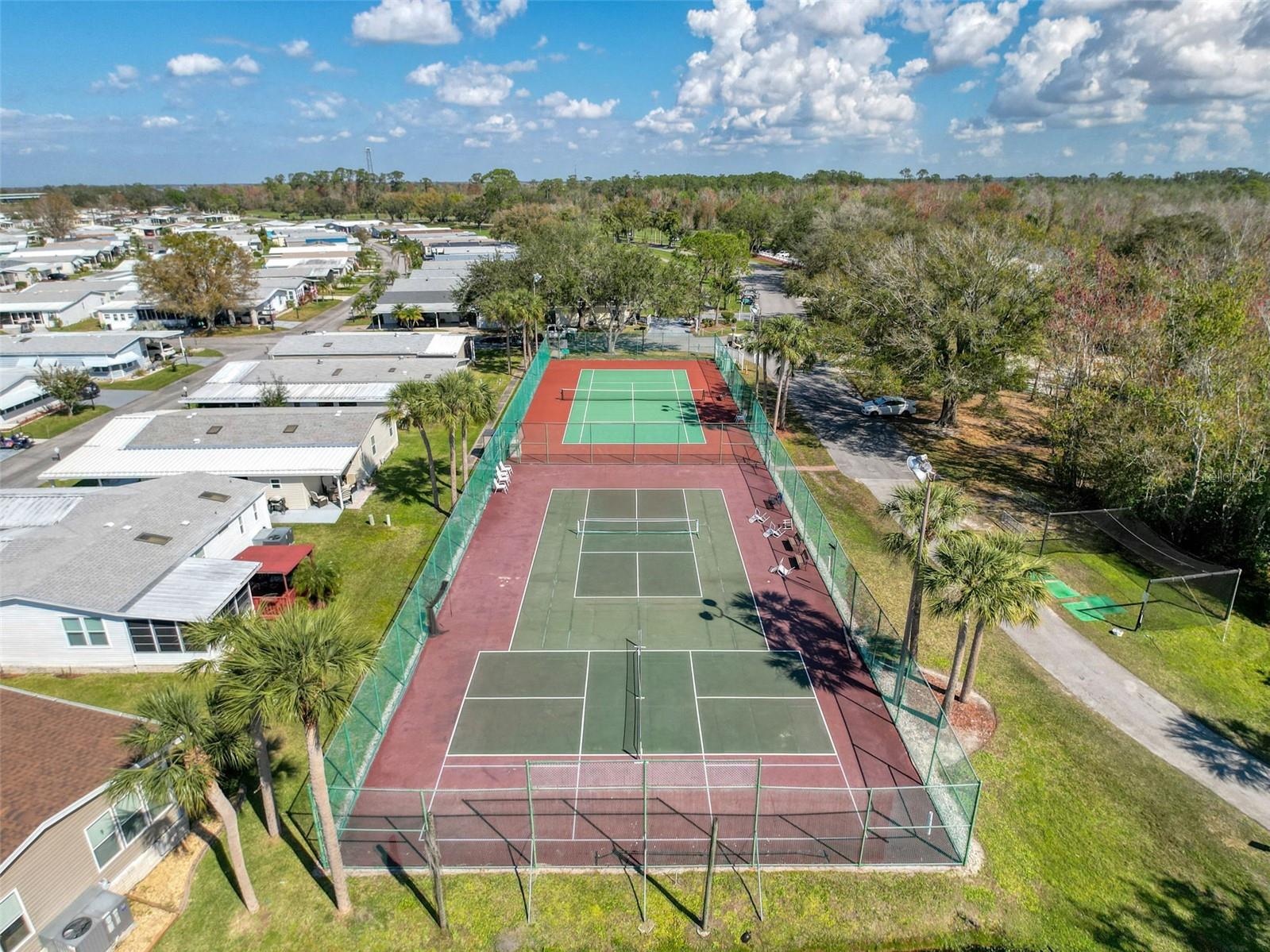 SWEETWATER GOLF & TENNIS CLUB - Residential