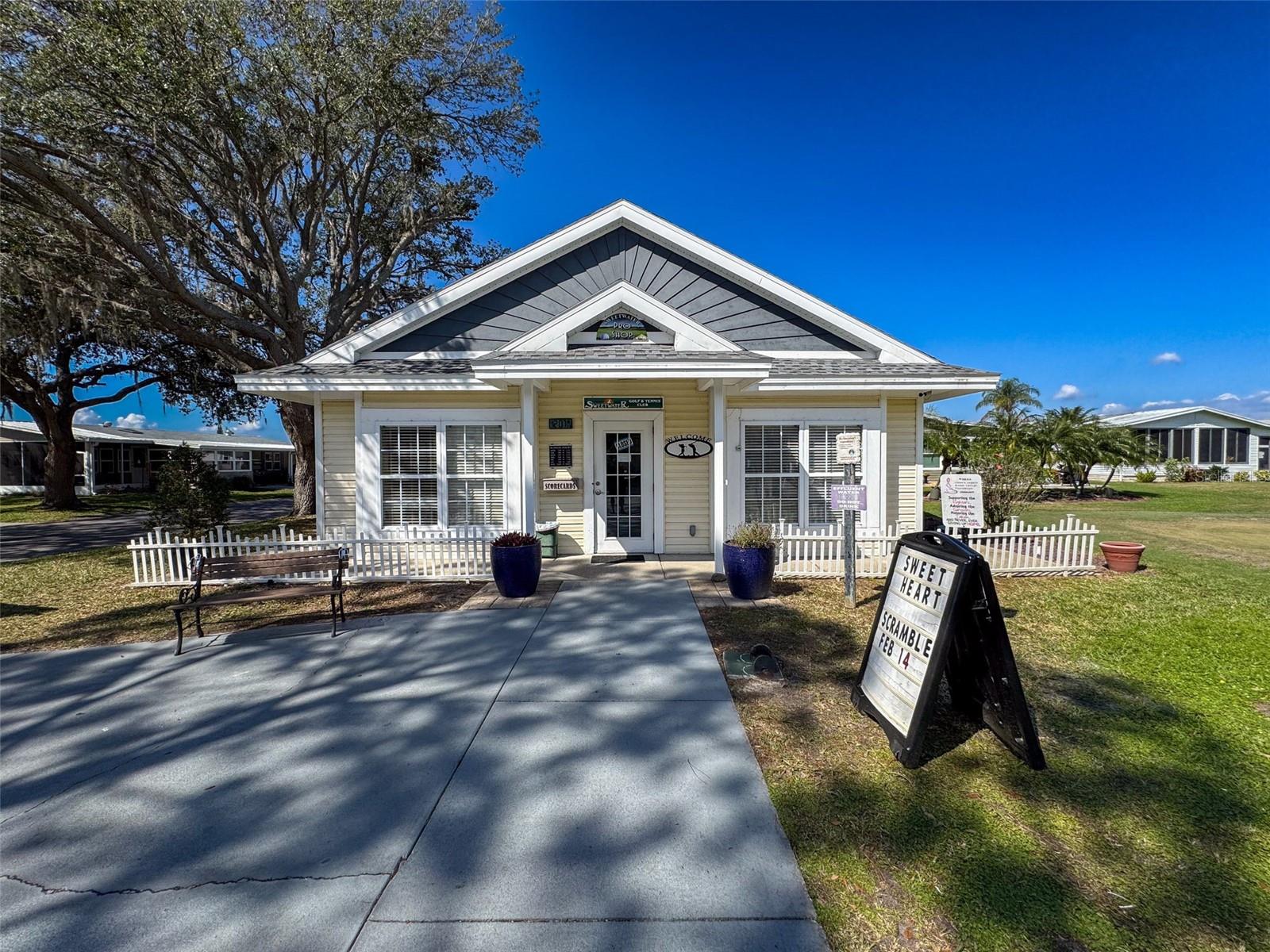 SWEETWATER GOLF & TENNIS CLUB - Residential