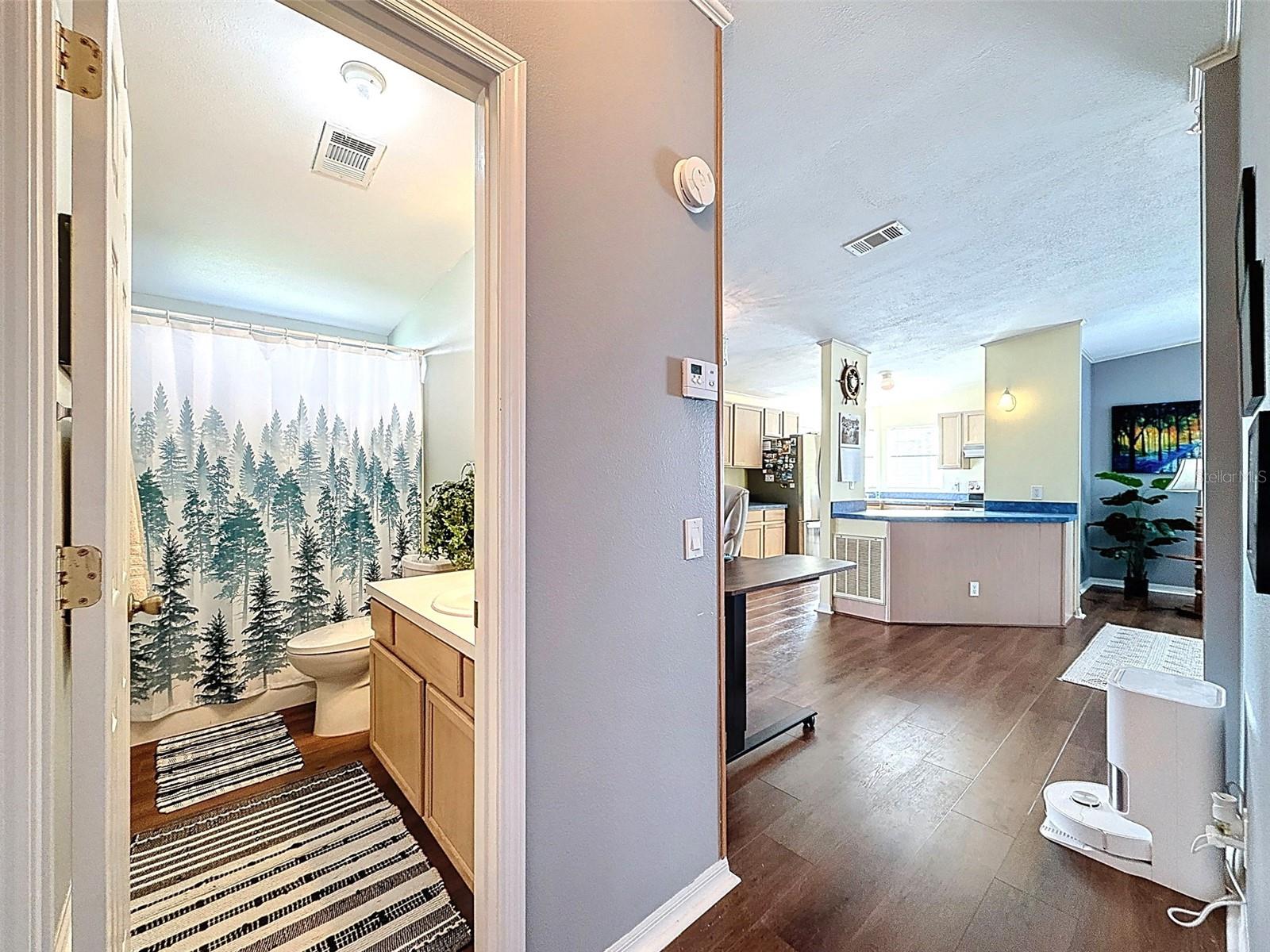 SWEETWATER GOLF & TENNIS CLUB - Residential