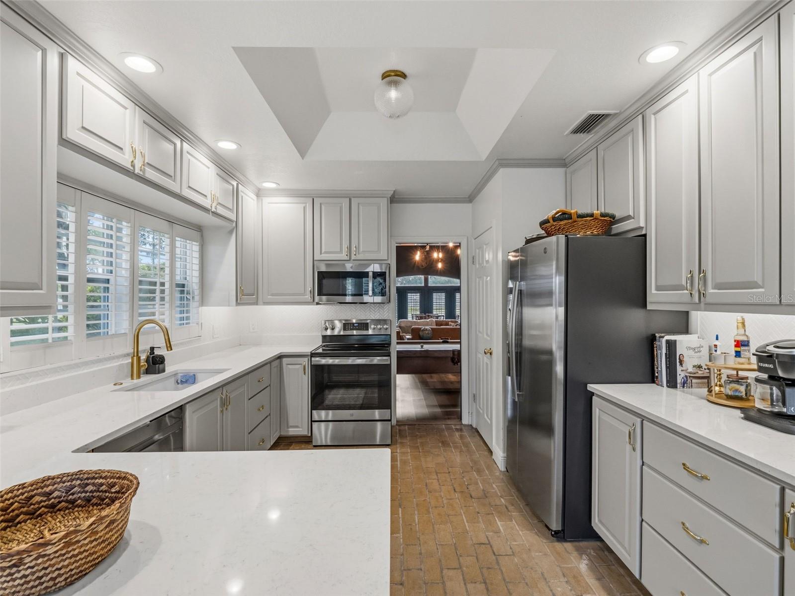 SWEETWATER COUNTRY CLUB - Residential