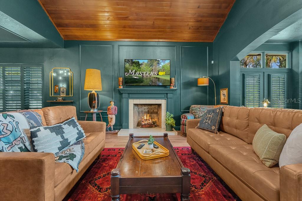 SWEETWATER COUNTRY CLUB - Residential