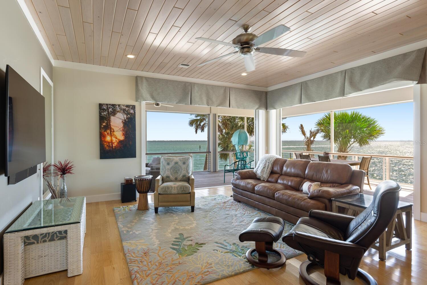 LONGBOAT KEY - Residential