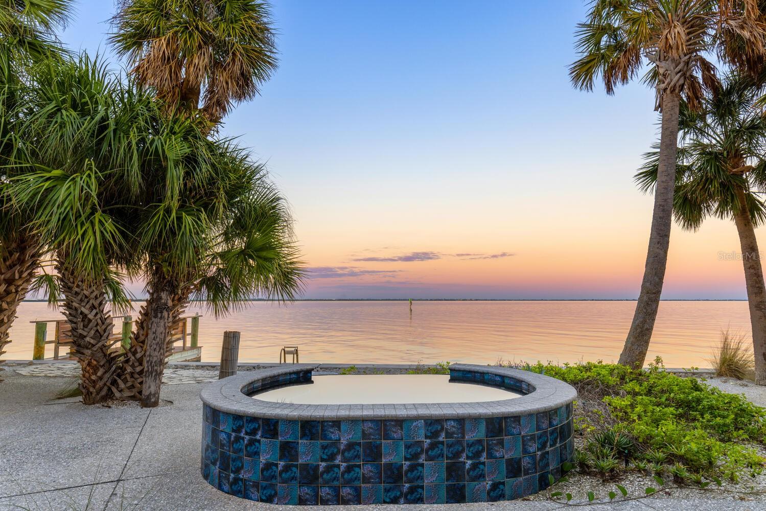 LONGBOAT KEY - Residential