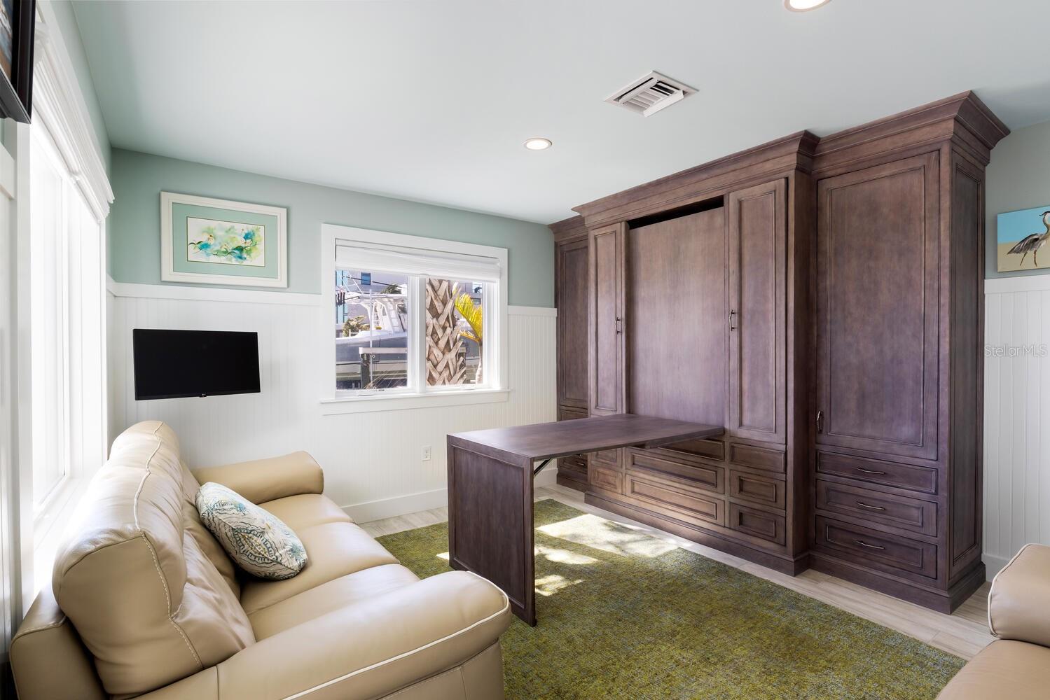 LONGBOAT KEY - Residential