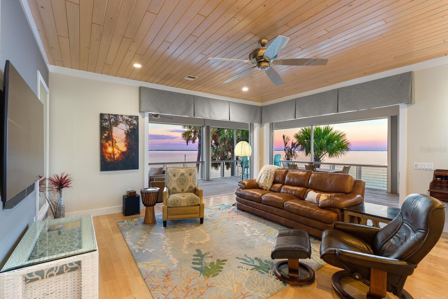 LONGBOAT KEY - Residential