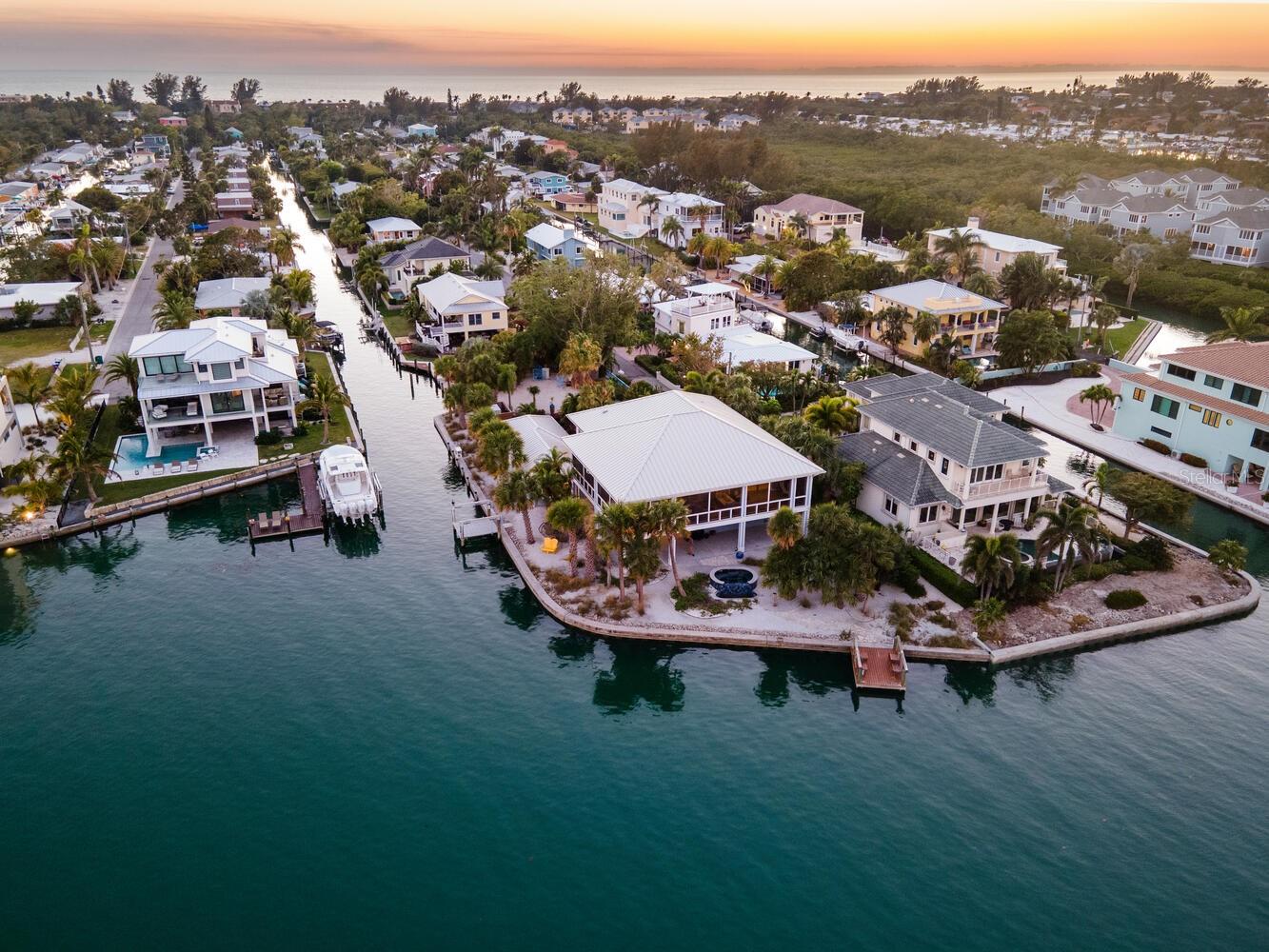 LONGBOAT KEY - Residential