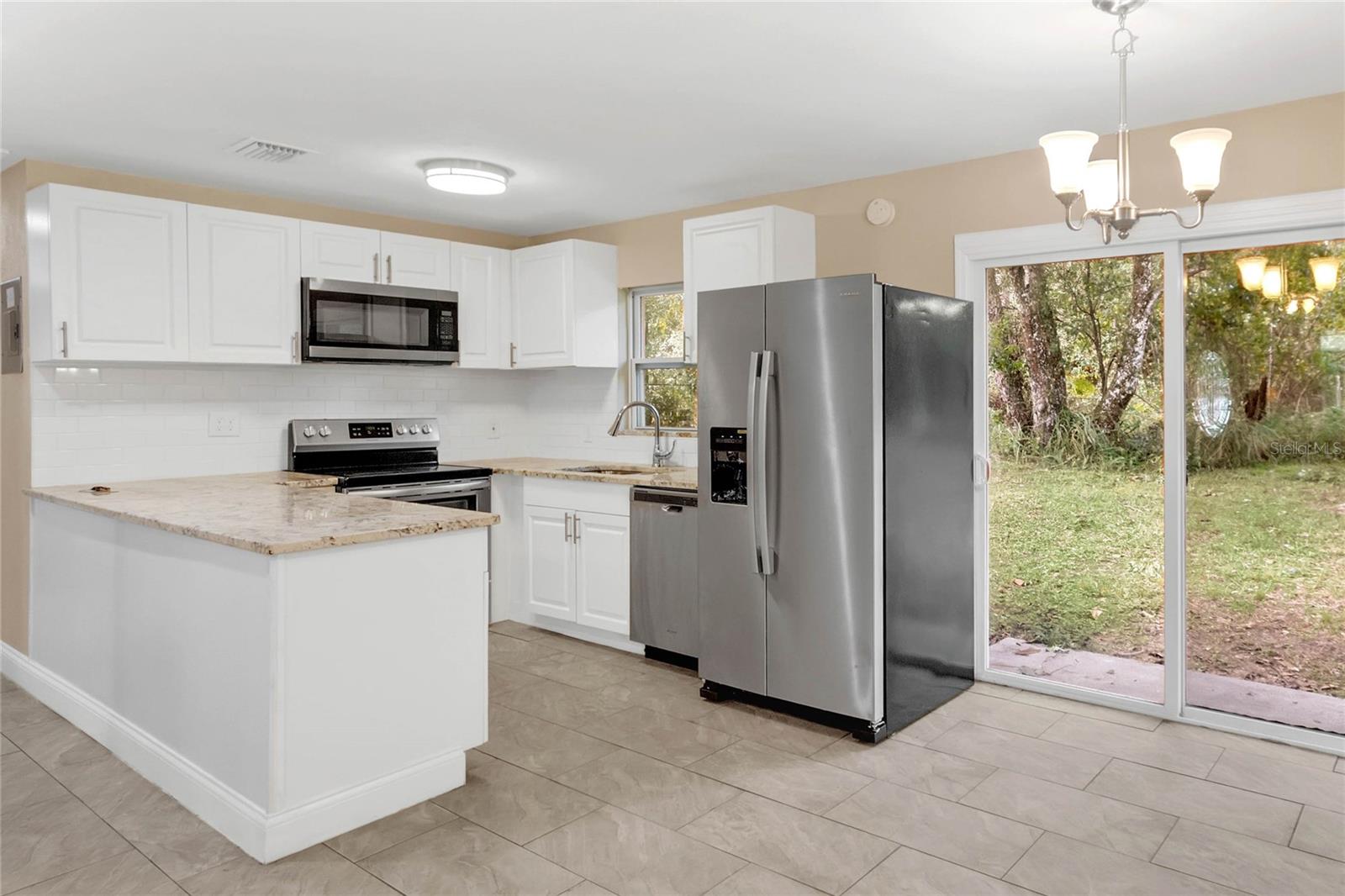 LEES 1ST ADD TO OVIEDO - Residential