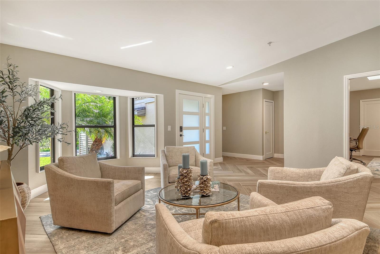 2103 HARBOURSIDE DRIVE 1102