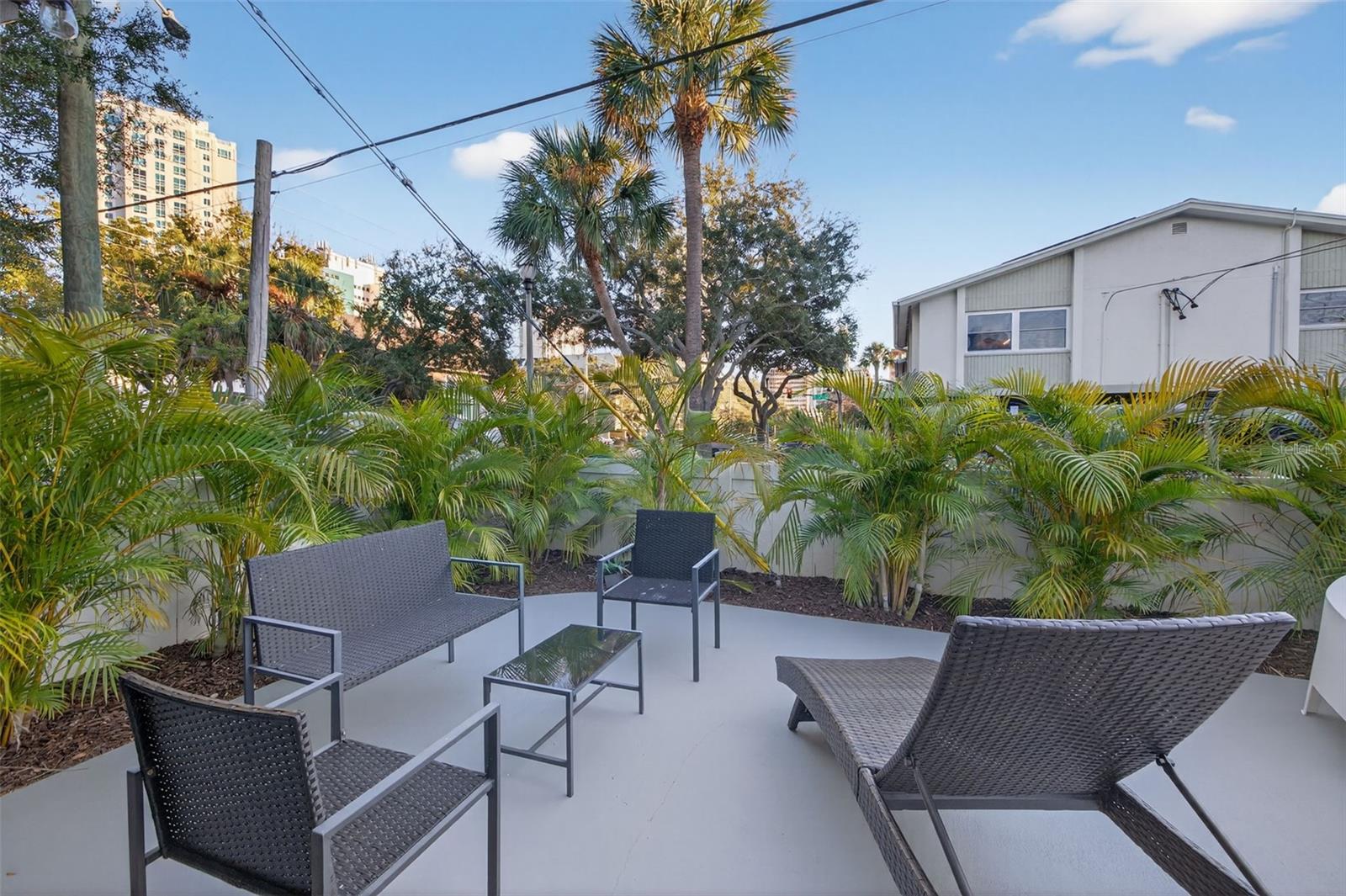 BAY SHORE REV - Residential