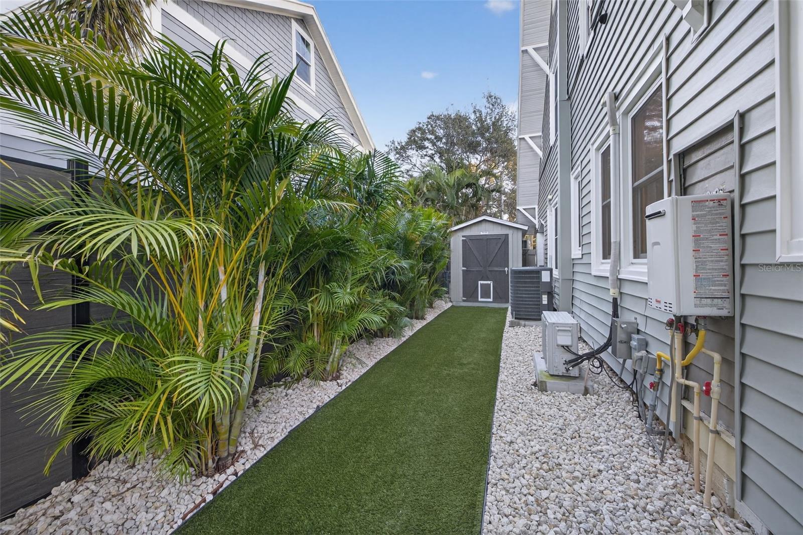 BAY SHORE REV - Residential