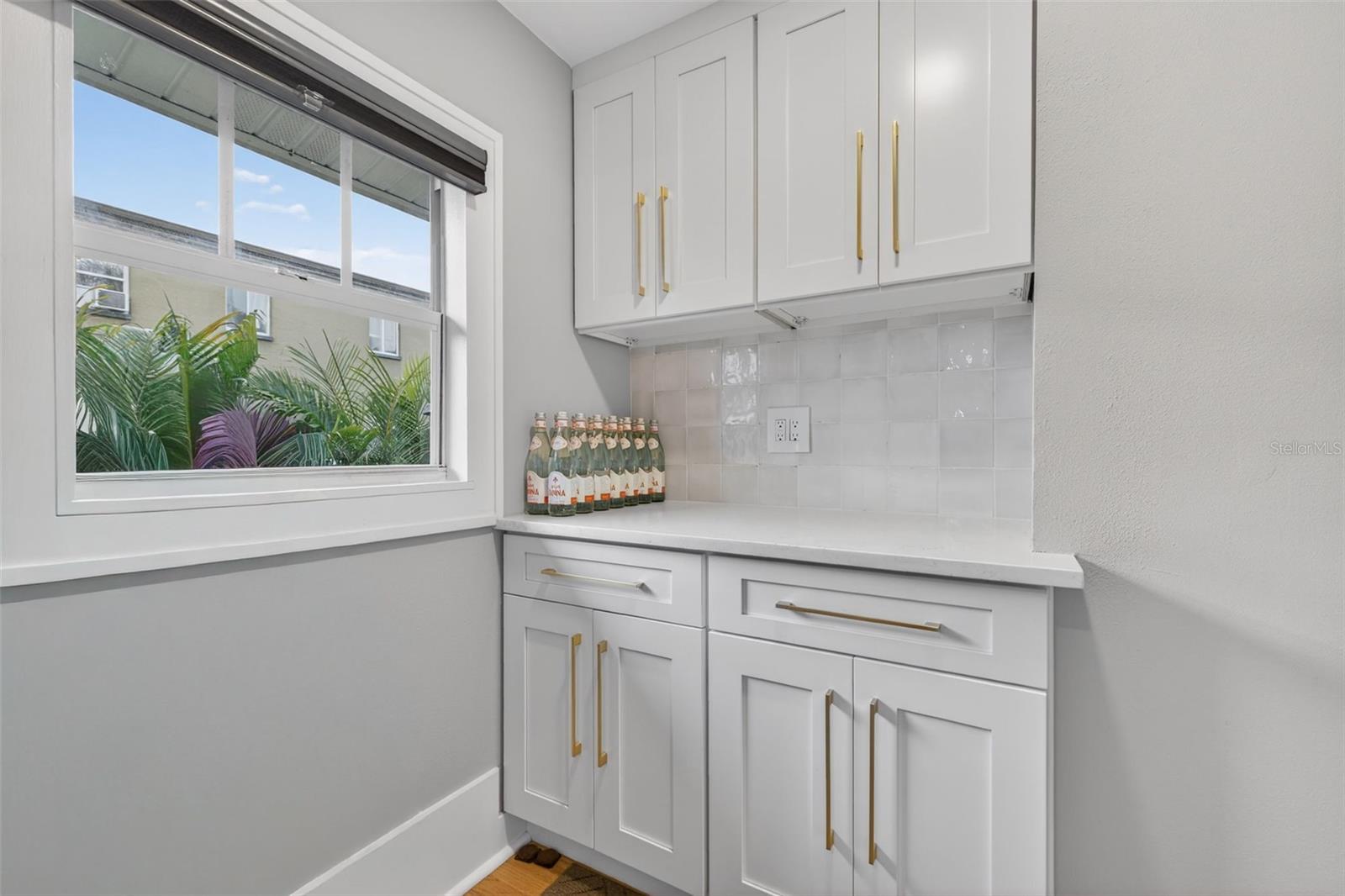 BAY SHORE REV - Residential