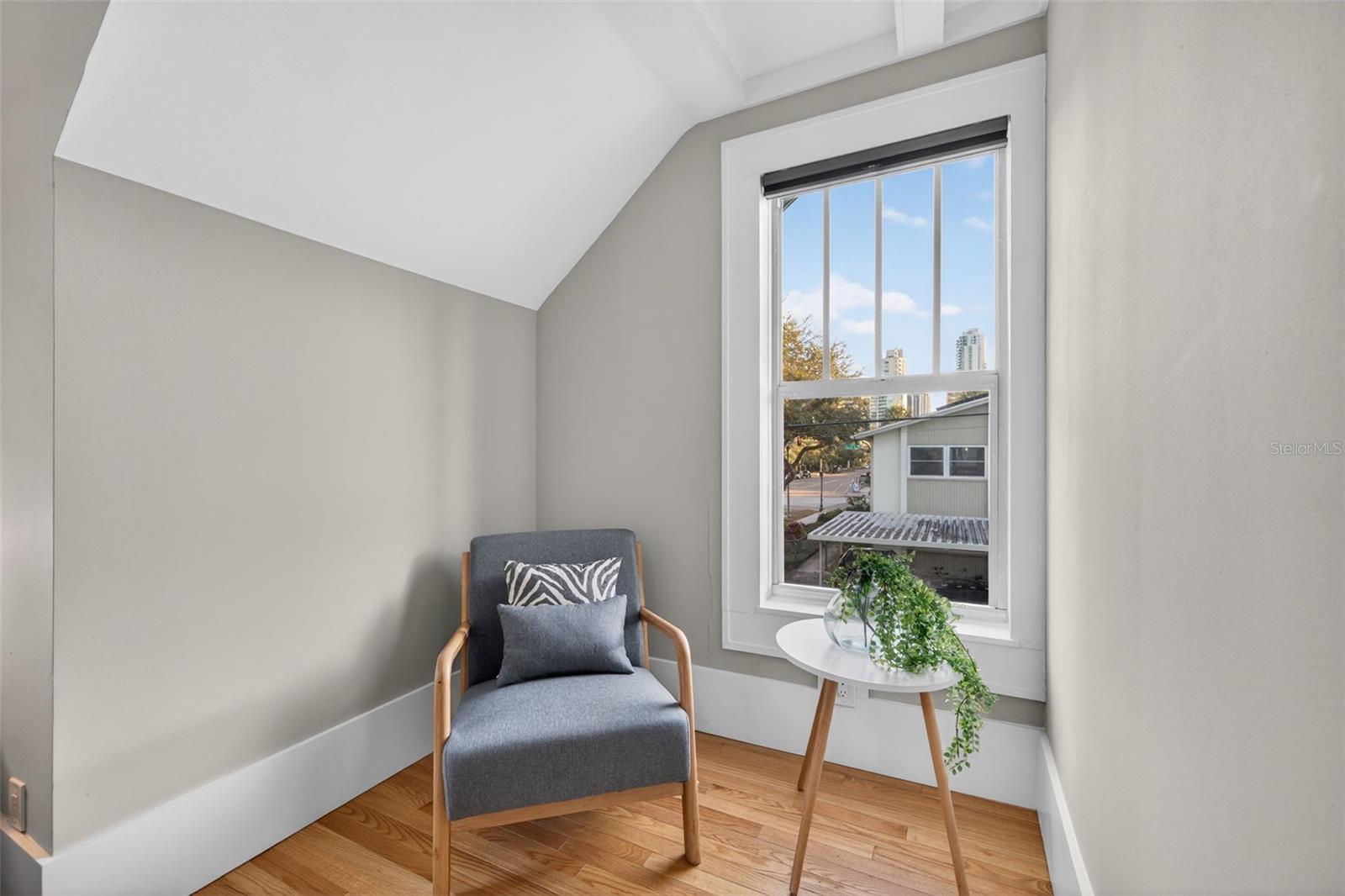 BAY SHORE REV - Residential