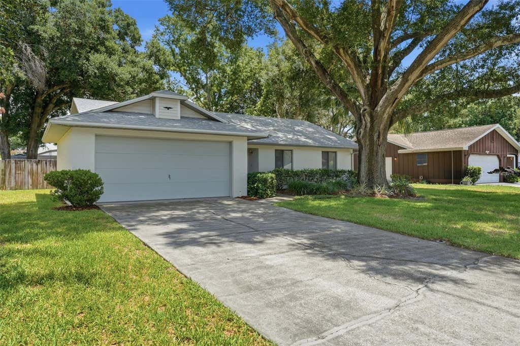 Photo of 1507 Blackberry Court, Eustis, FL 32726 (MLS # O6420675)