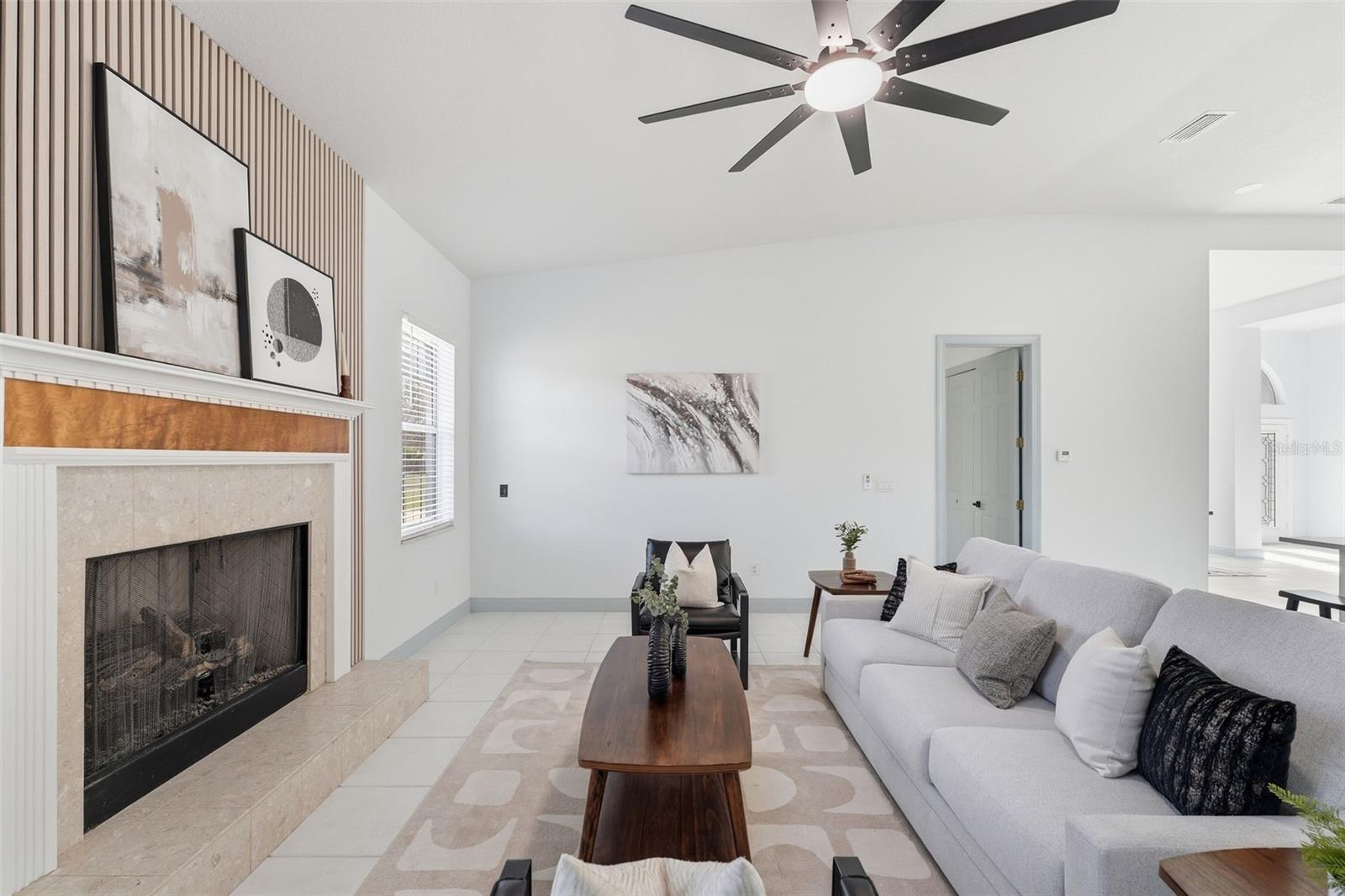 SILVER MEADOWS - Residential