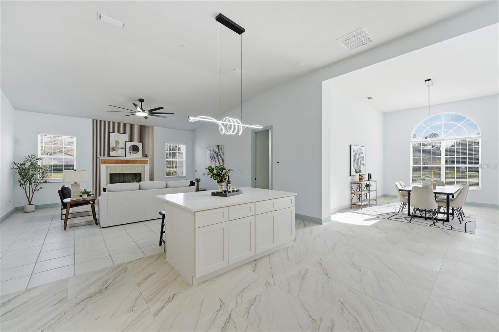 SILVER MEADOWS - Residential