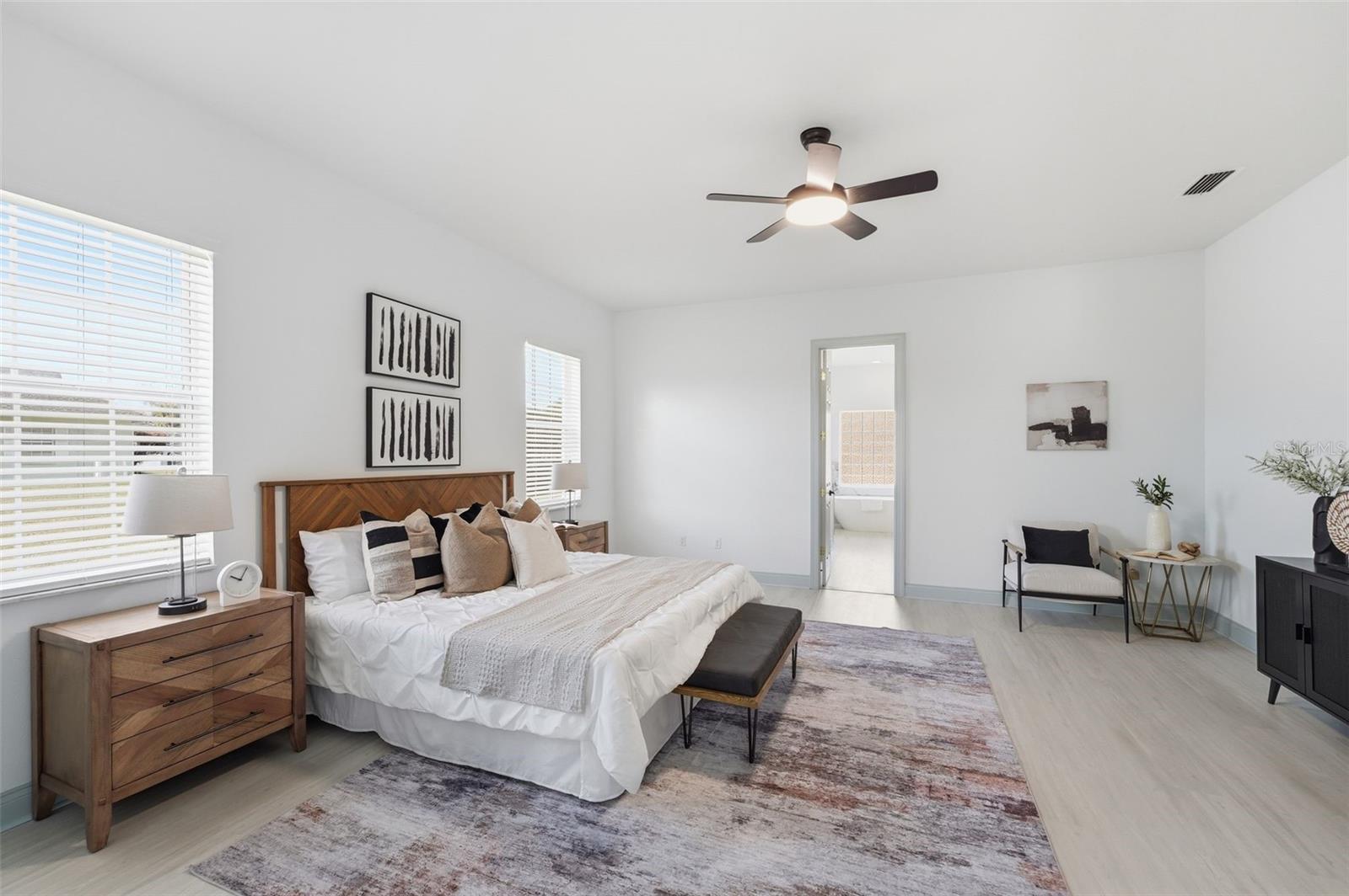 SILVER MEADOWS - Residential