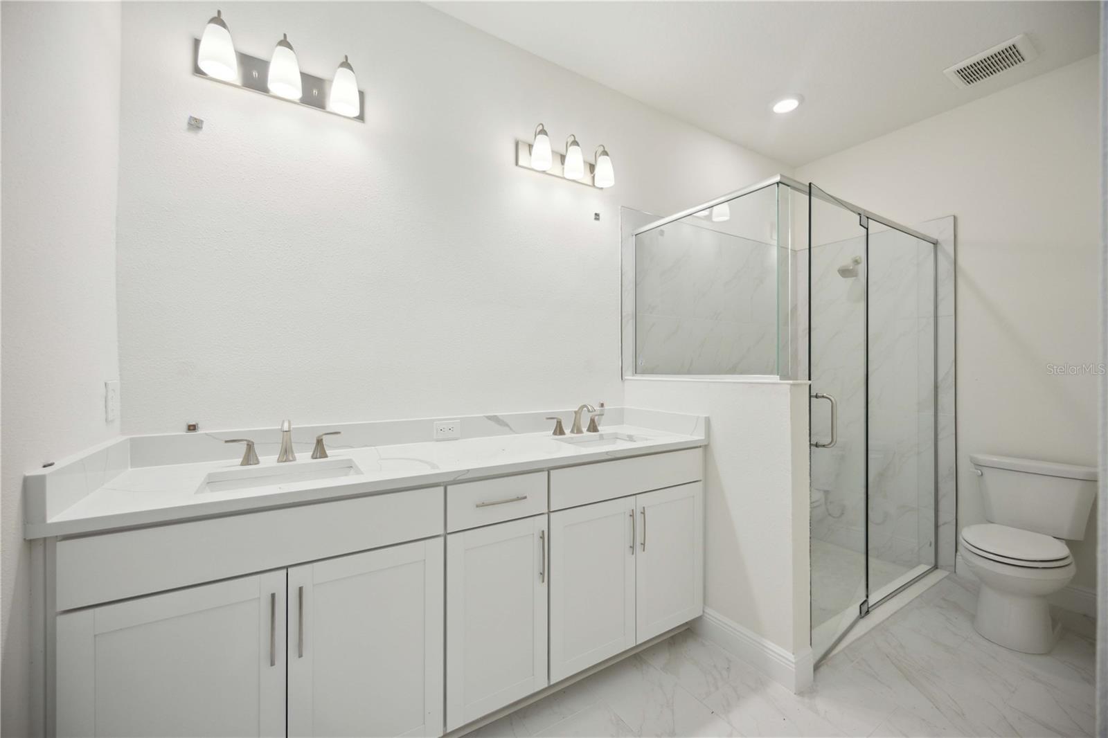 BUNGALOW WALK LAKEWOOD RANCH NEIGHBORHOOD - Residential