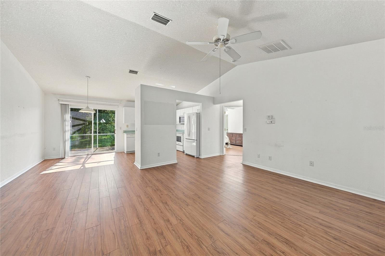 4840 CAMELOT STREET, NORTH PORT, FL, 34288 3 4840 CAMELOT STREET