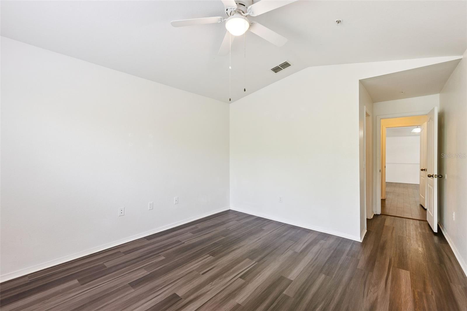 GRAND RESERVE/KIRKMAN PARKE CO - Residential