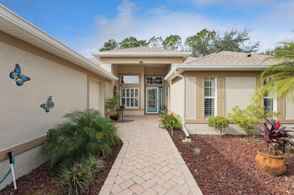 Photo of 24215 Belle Mede Drive, Leesburg, FL 34748 (MLS # G5117645)