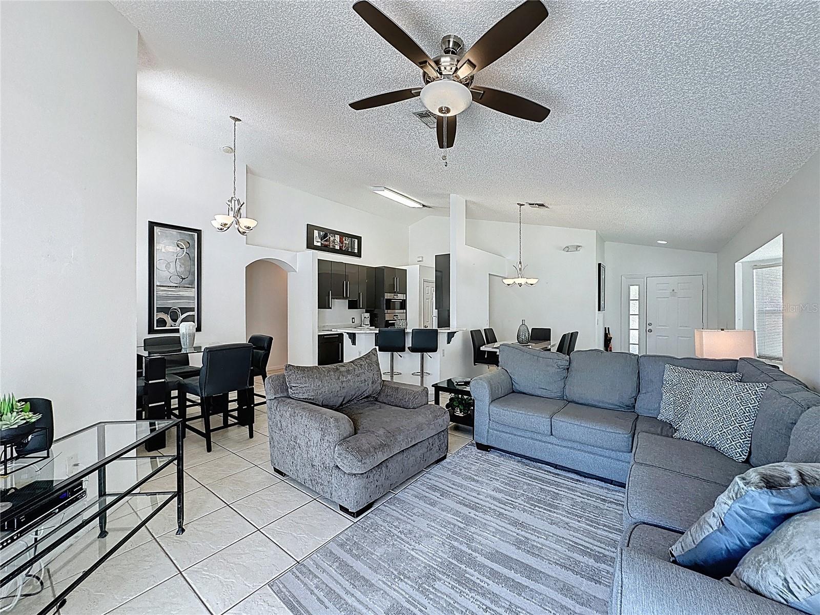 SOUTHERN DUNES ESTATES - Residential