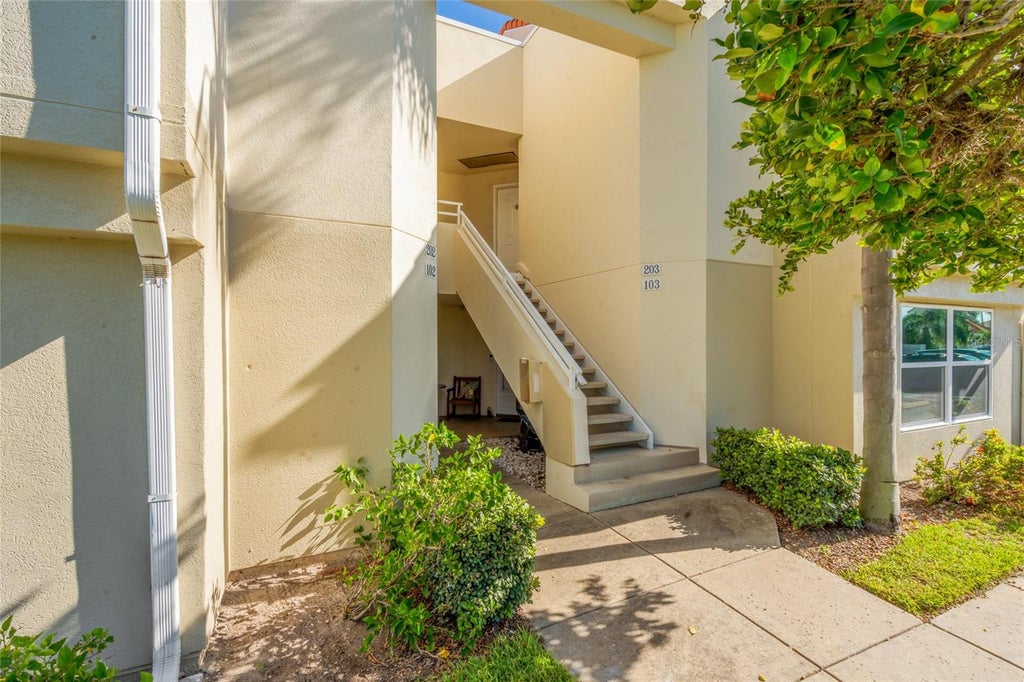 Photo of 6191 Bahia Del Mar Boulevard #202, St Petersburg, FL 33715 (MLS # TB8547632)