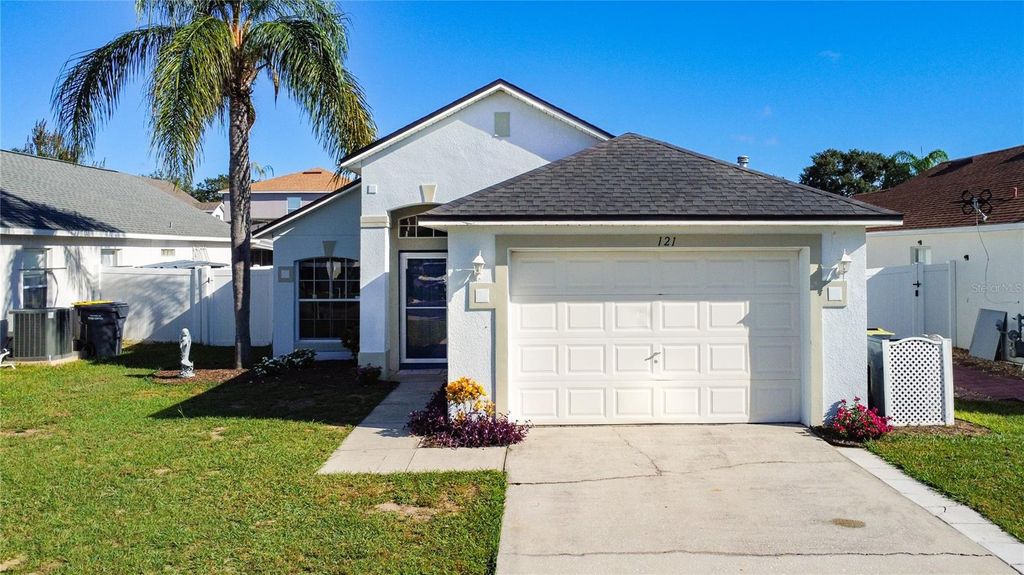 Photo of 121 Sonja Circle, Davenport, FL 33897 (MLS # G5102423)